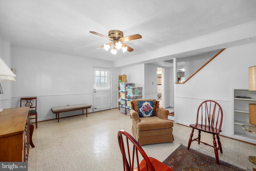 1113 CAMERON ROAD