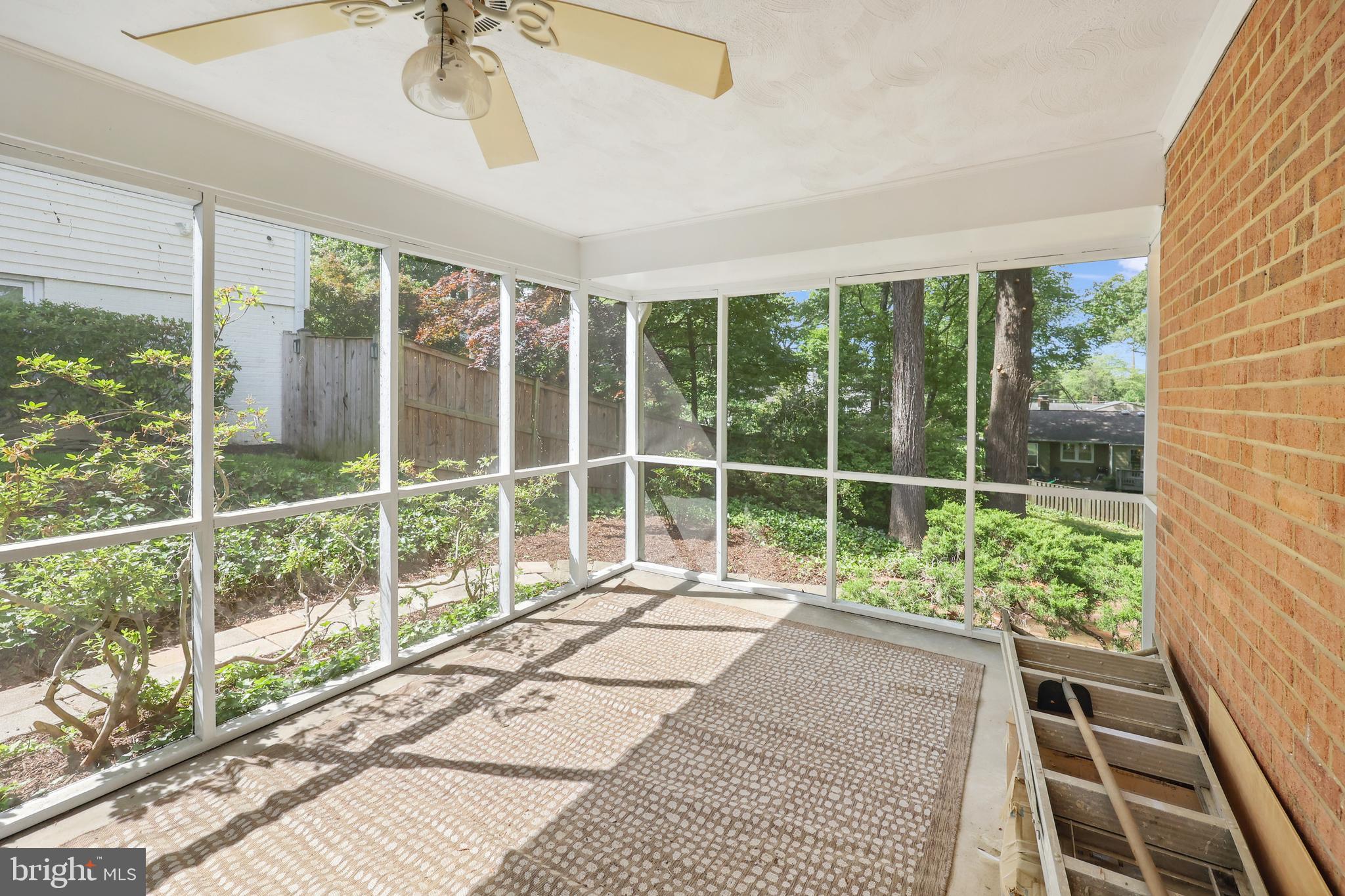 1113 CAMERON ROAD
