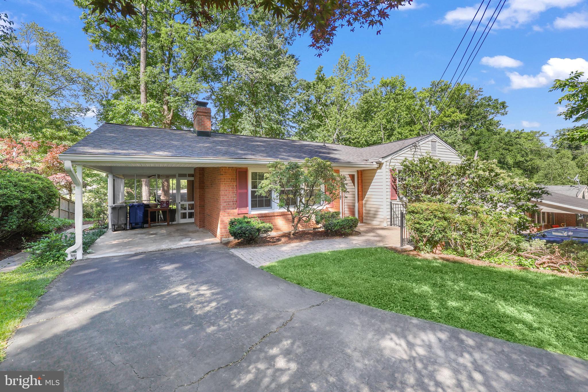 1113 CAMERON ROAD