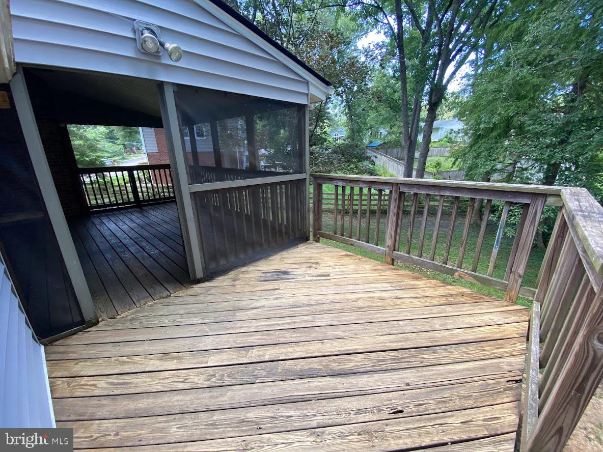 8318 ORANGE COURT