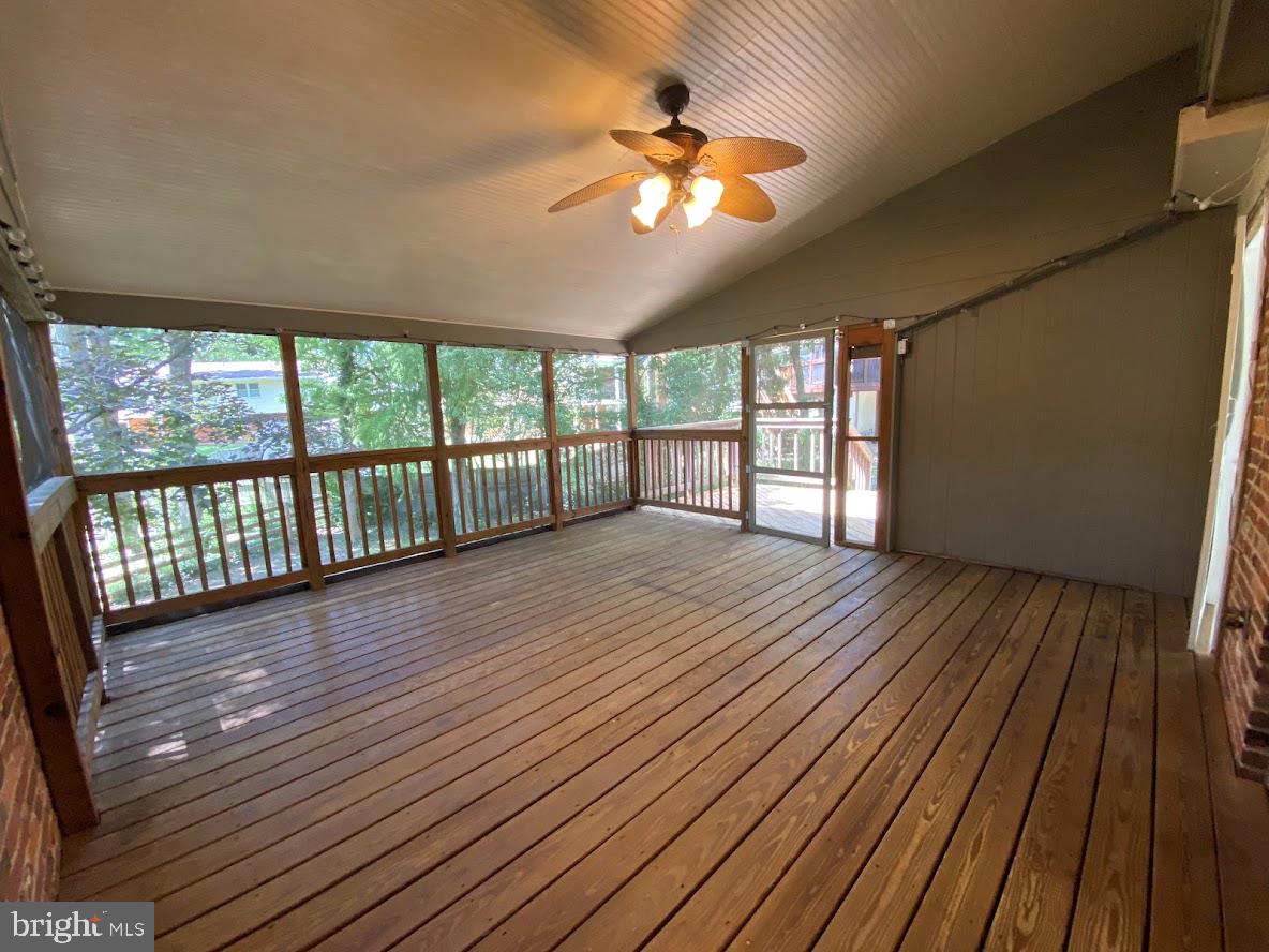 8318 ORANGE COURT