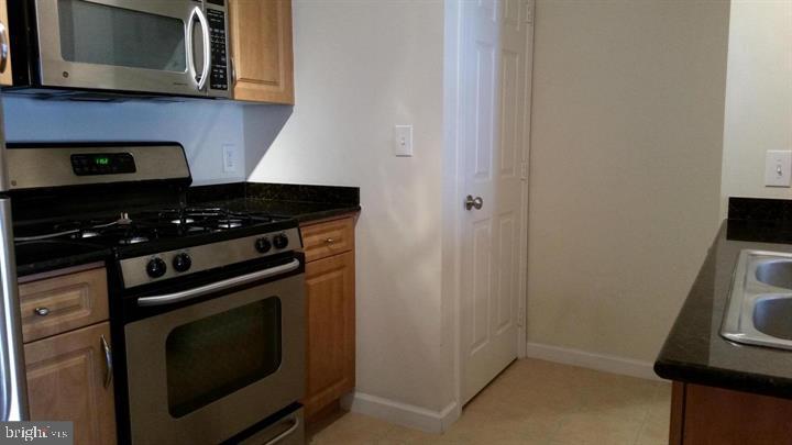 12949 CENTRE PARK CIRCLE 305