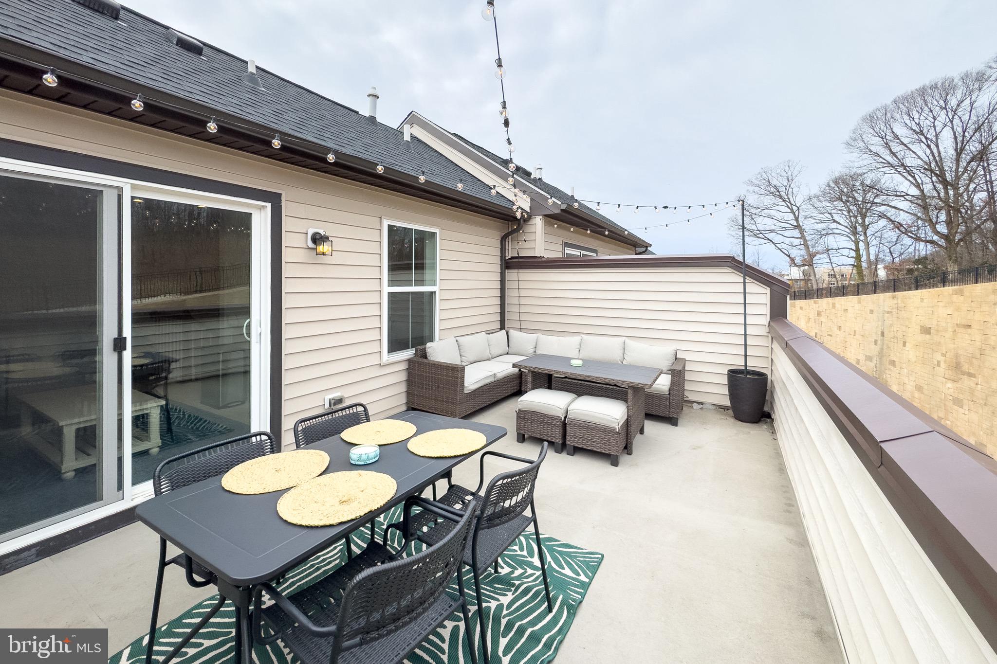 2822 HOKIE LANE