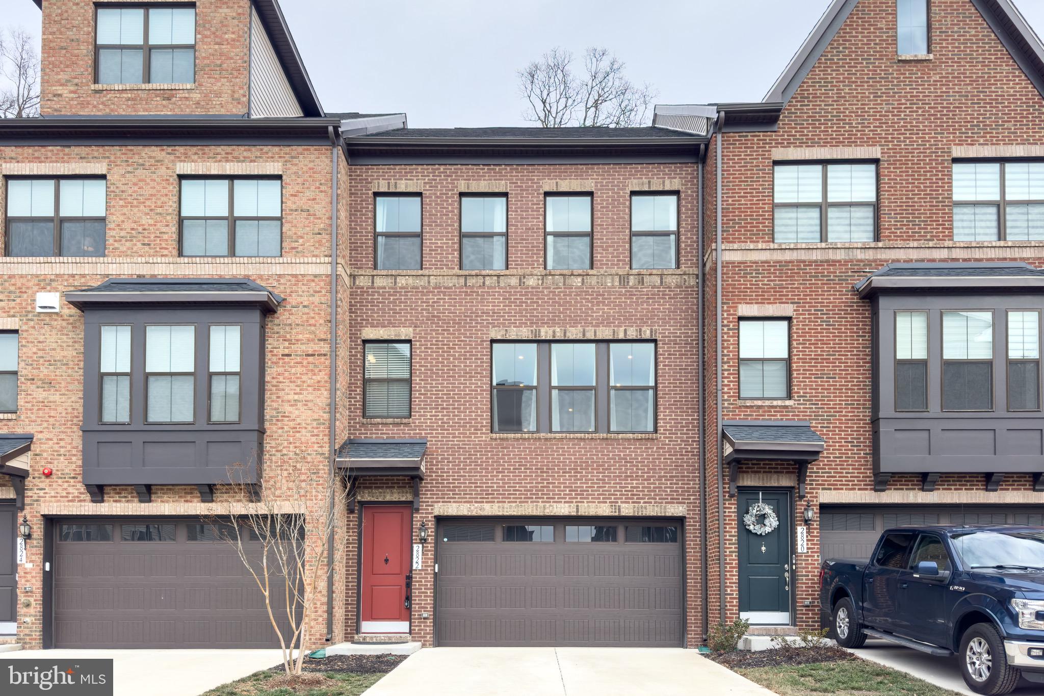 2822 HOKIE LANE
