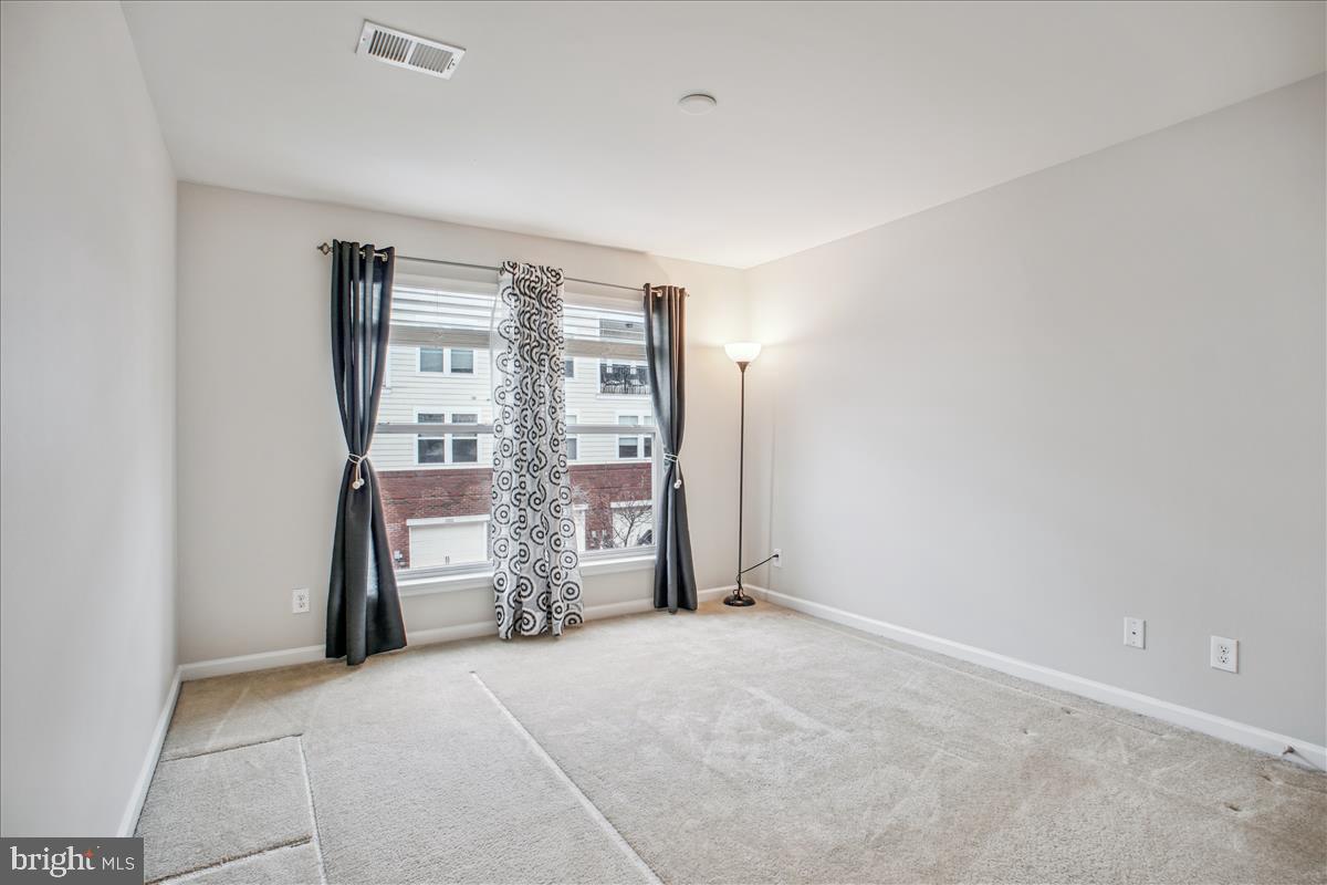 3030 RITTENHOUSE CIRCLE 39