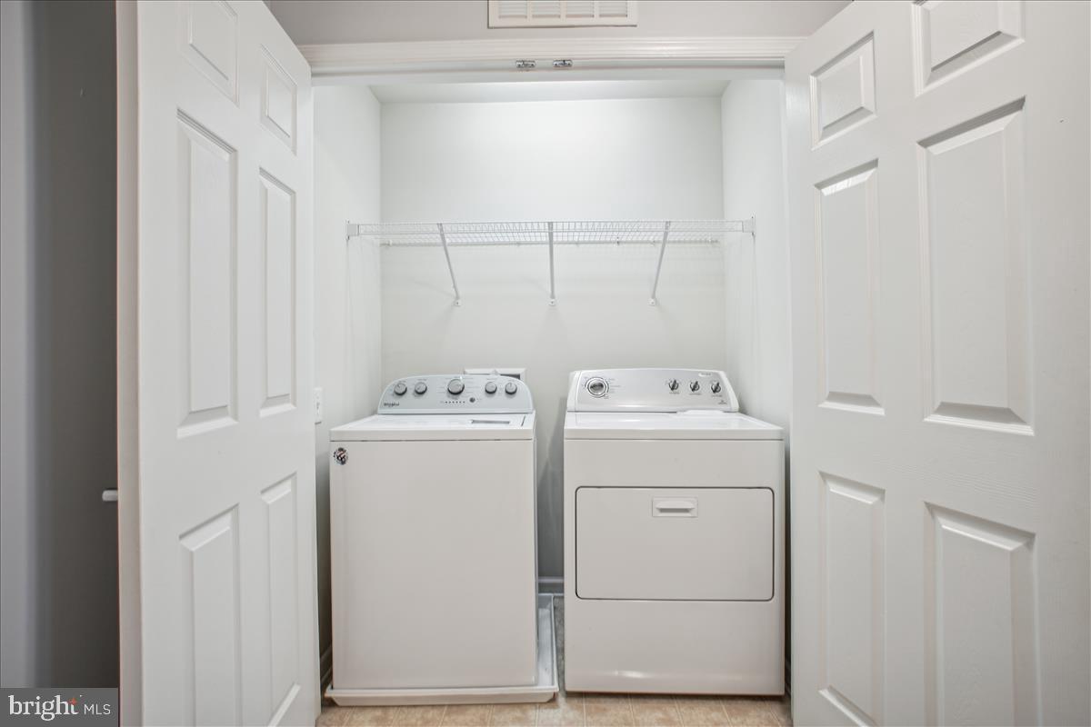 3030 RITTENHOUSE CIRCLE 39