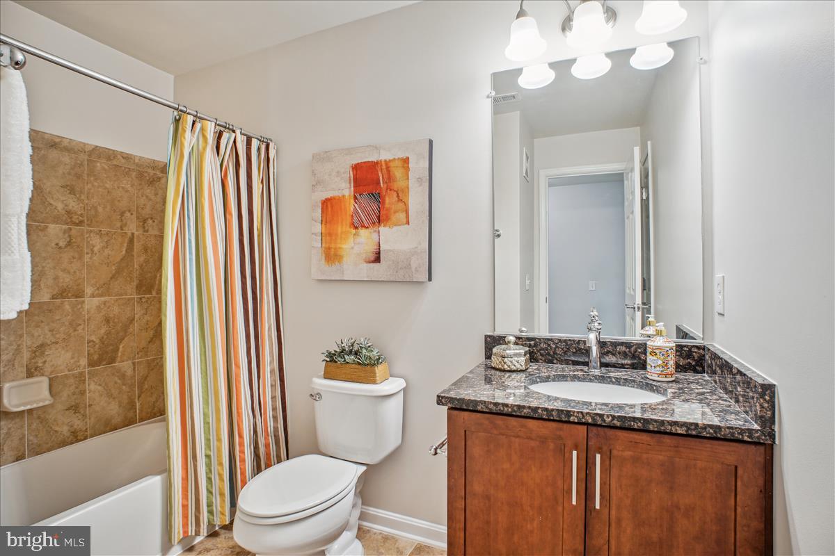 3030 RITTENHOUSE CIRCLE 39