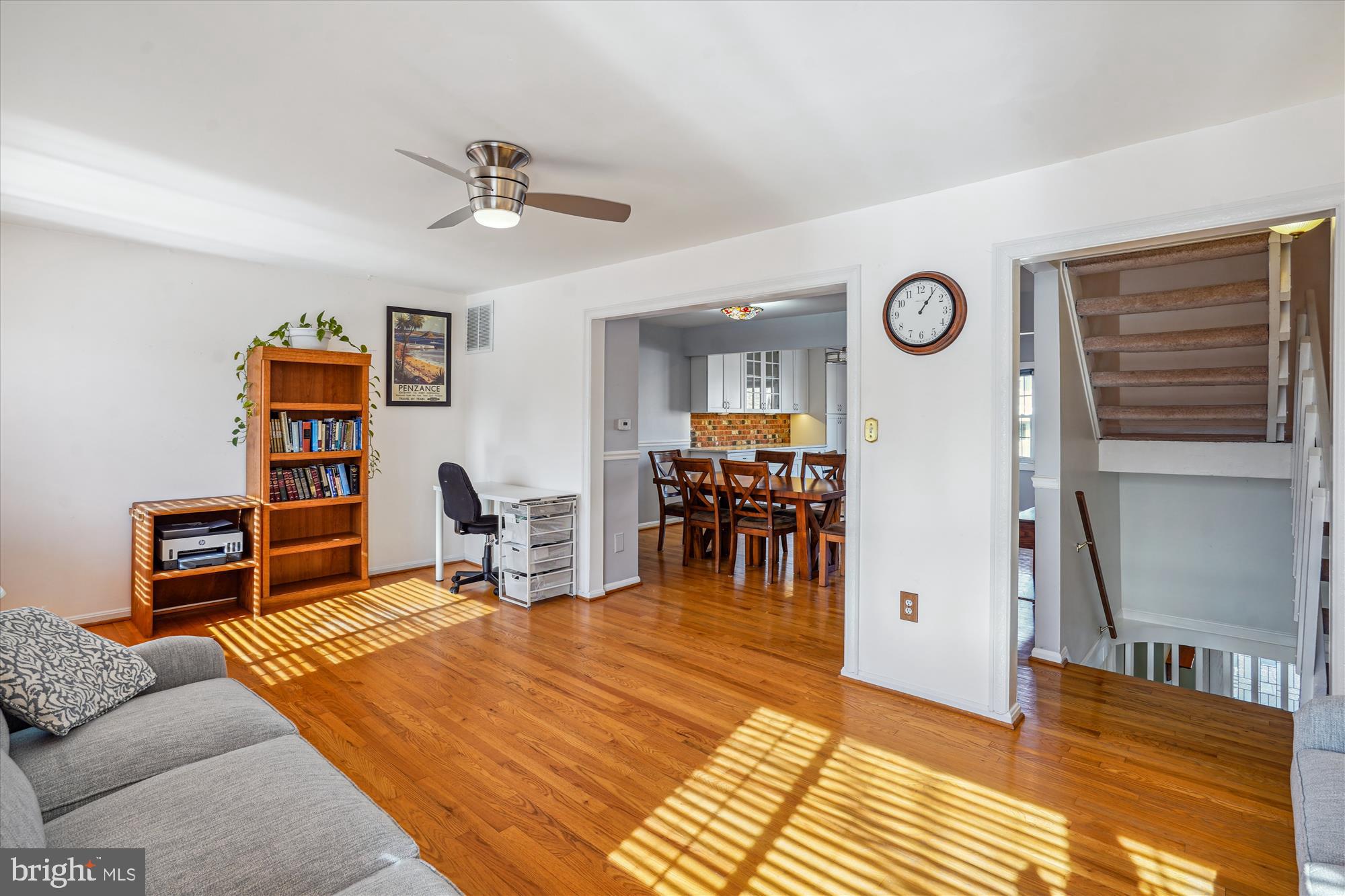8131 LARKIN LANE