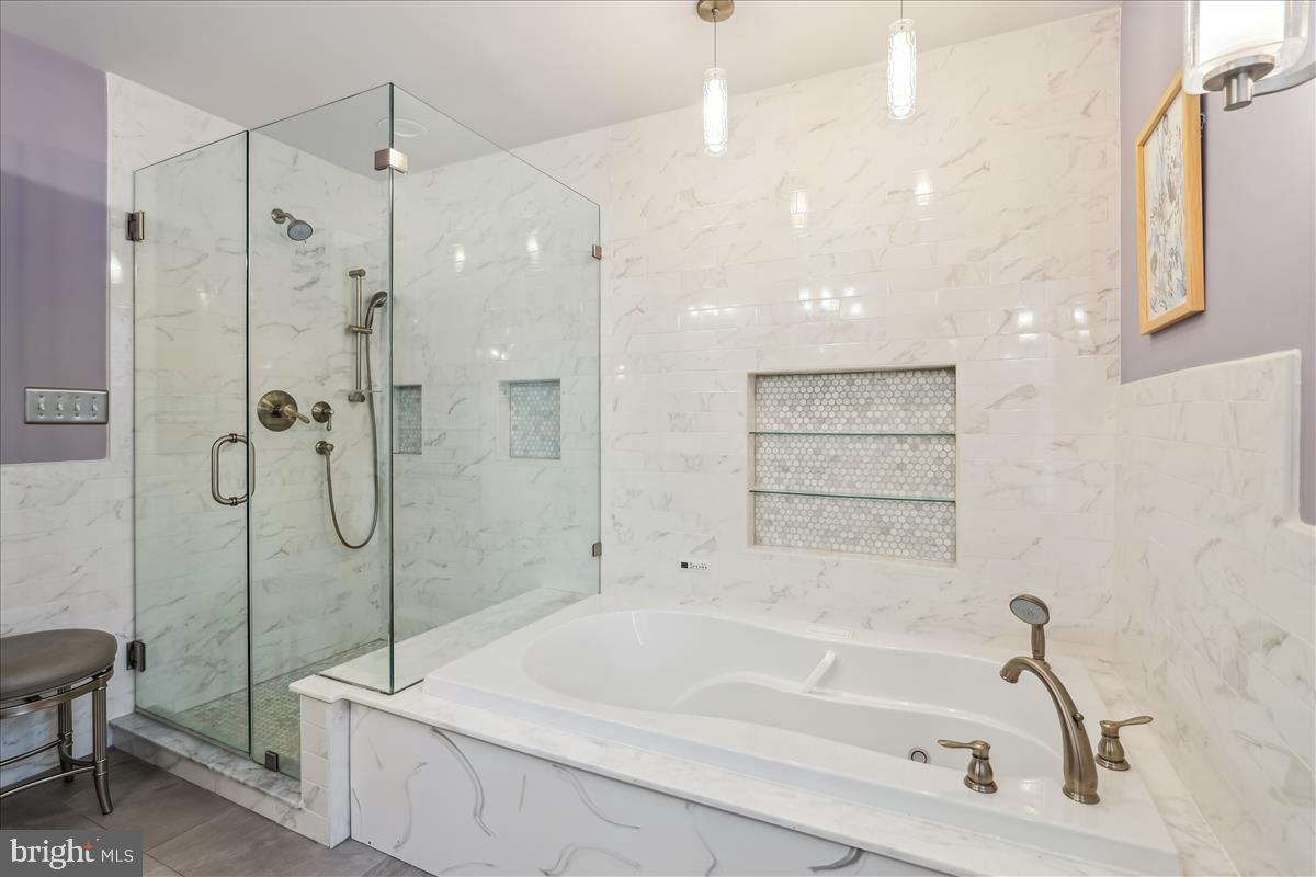 3022 ASHBURTON MANOR DRIVE