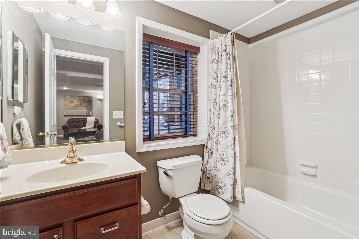 3022 ASHBURTON MANOR DRIVE