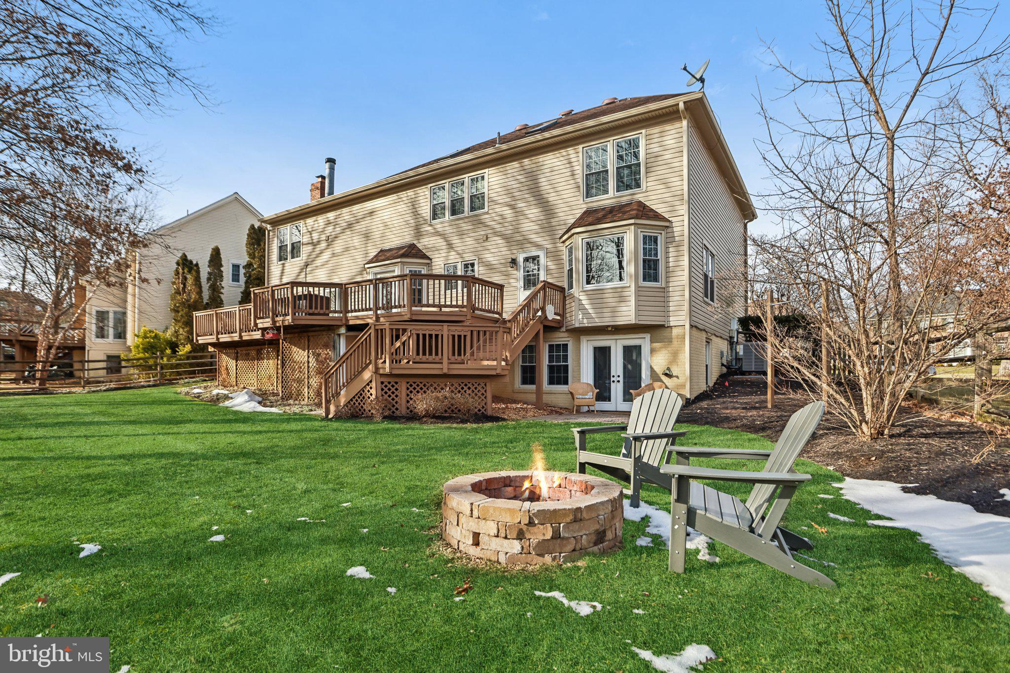 711 HUNTSMAN PLACE