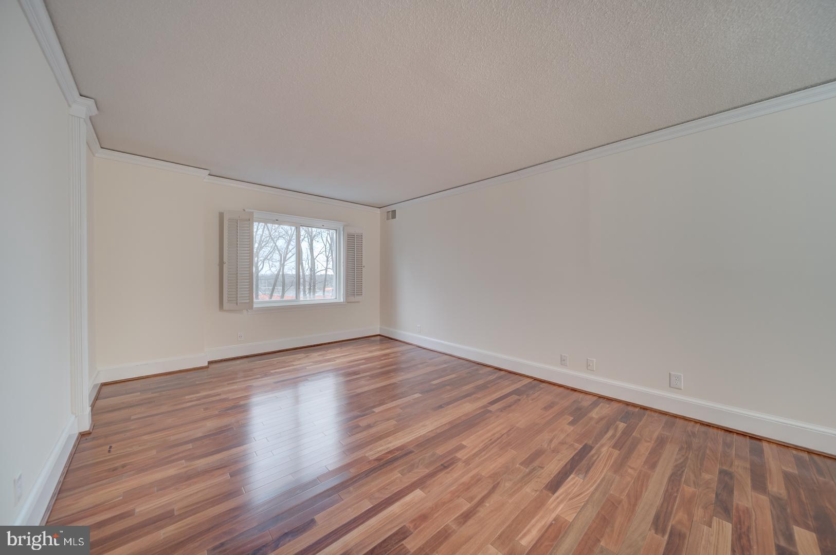 8370 GREENSBORO DRIVE 122