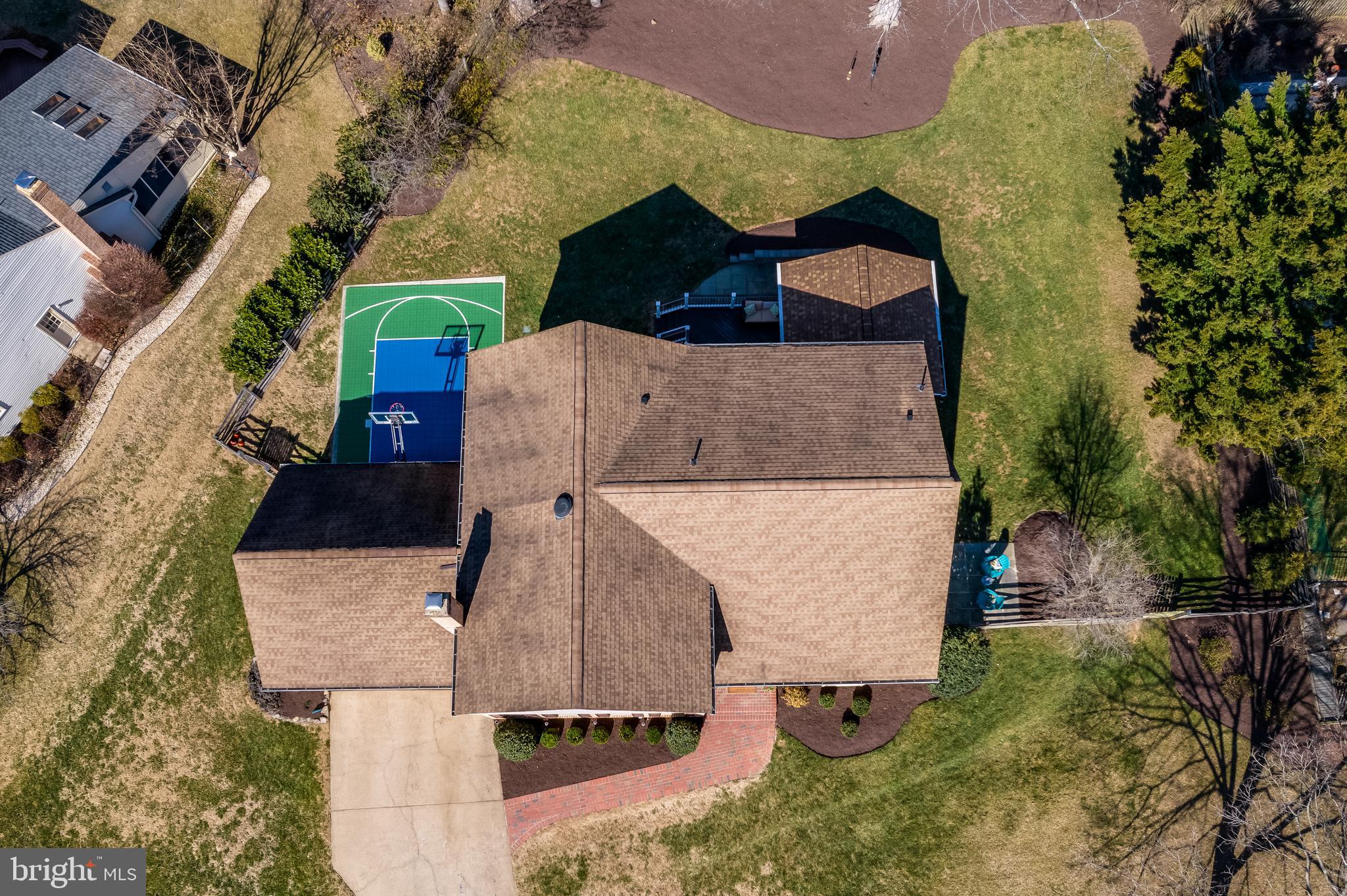 1819 ABBEY OAK DRIVE