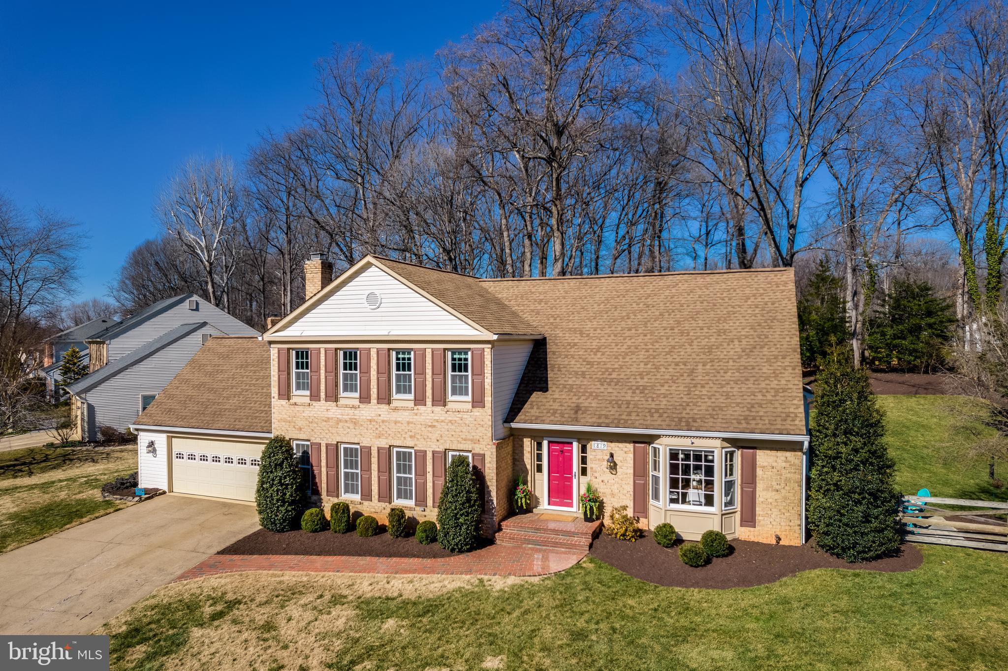 1819 ABBEY OAK DRIVE
