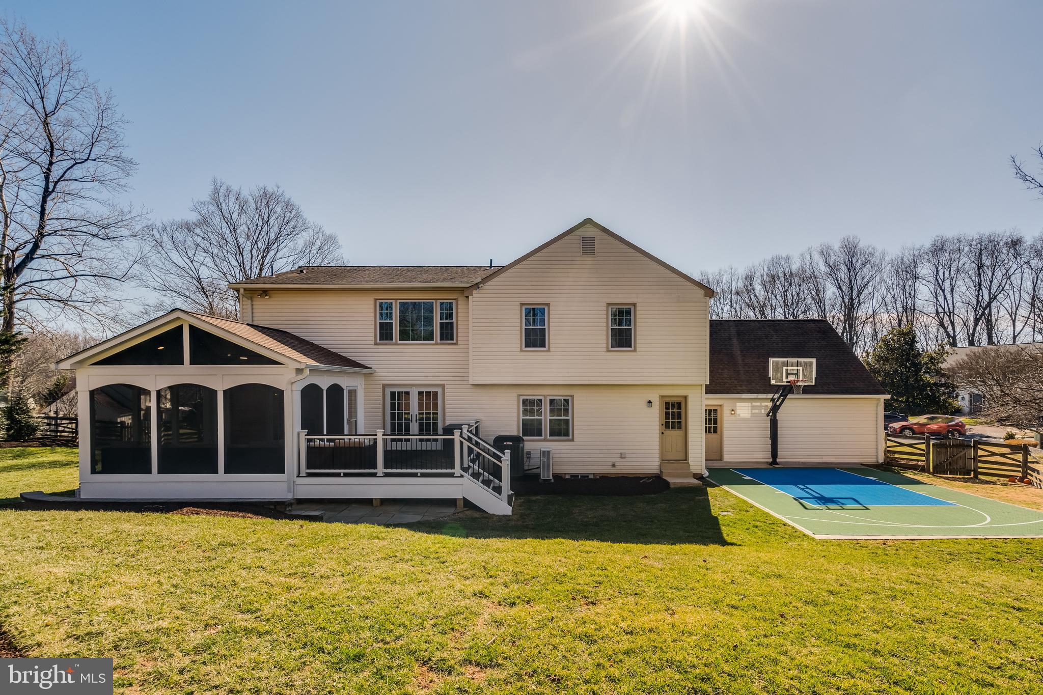 1819 ABBEY OAK DRIVE