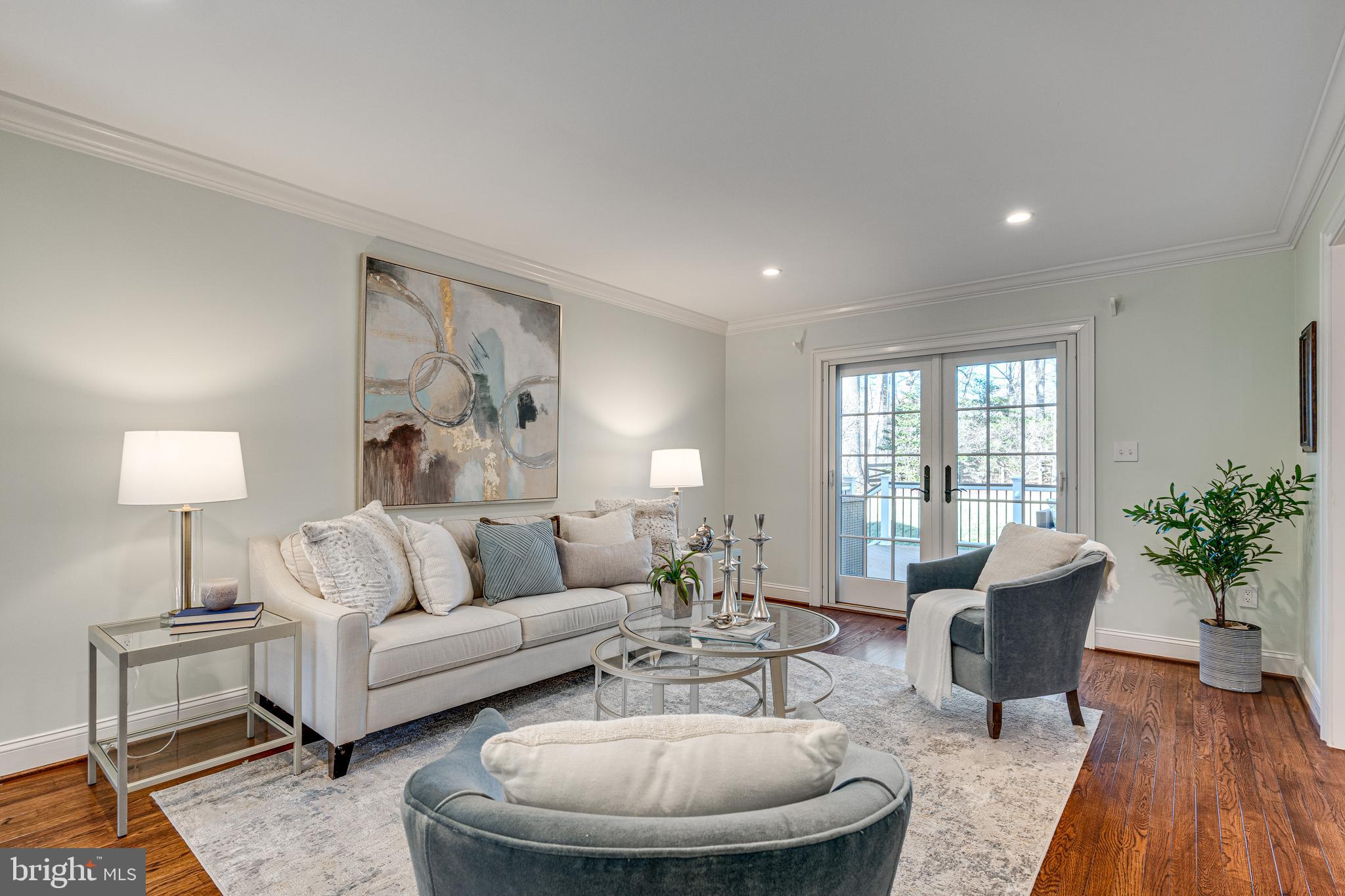 1819 ABBEY OAK DRIVE