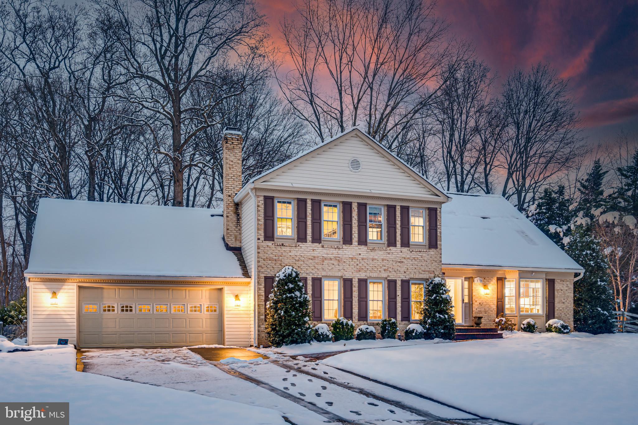 1819 ABBEY OAK DRIVE