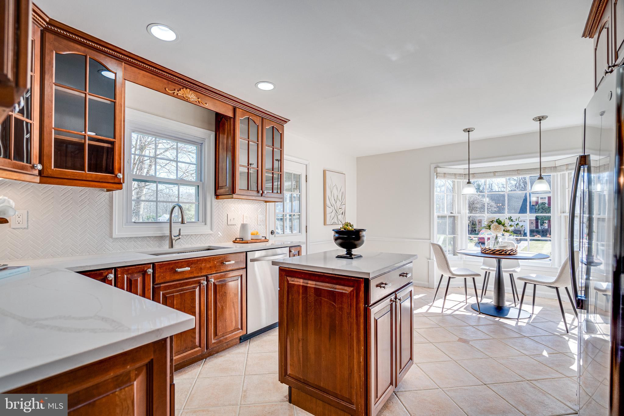 1819 ABBEY OAK DRIVE