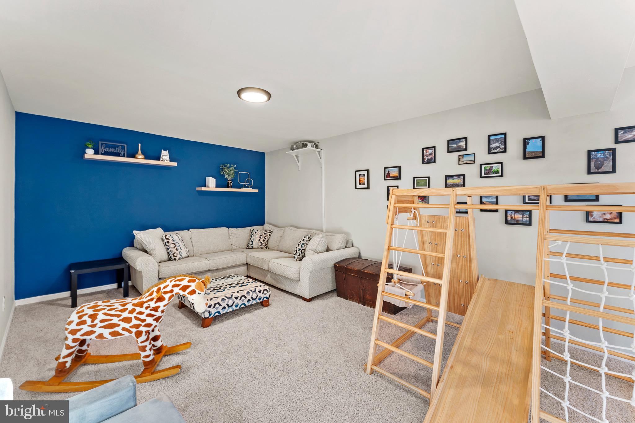 1373 CARPERS FARM WAY