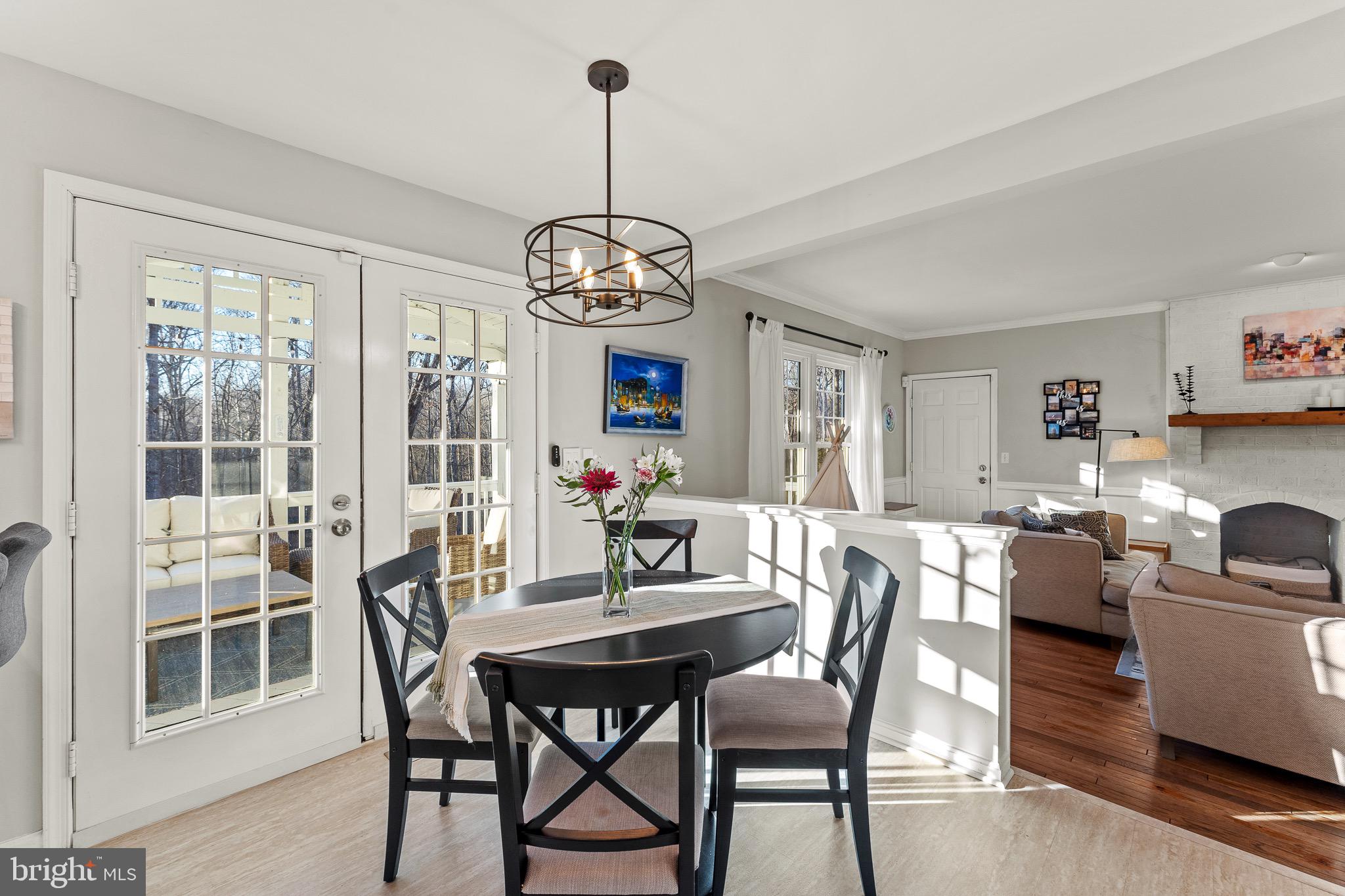 1373 CARPERS FARM WAY