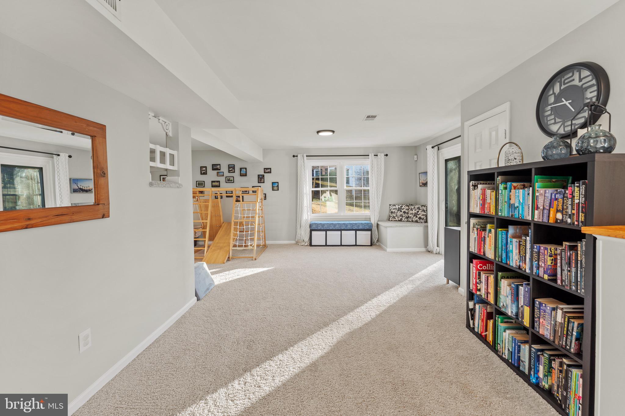 1373 CARPERS FARM WAY