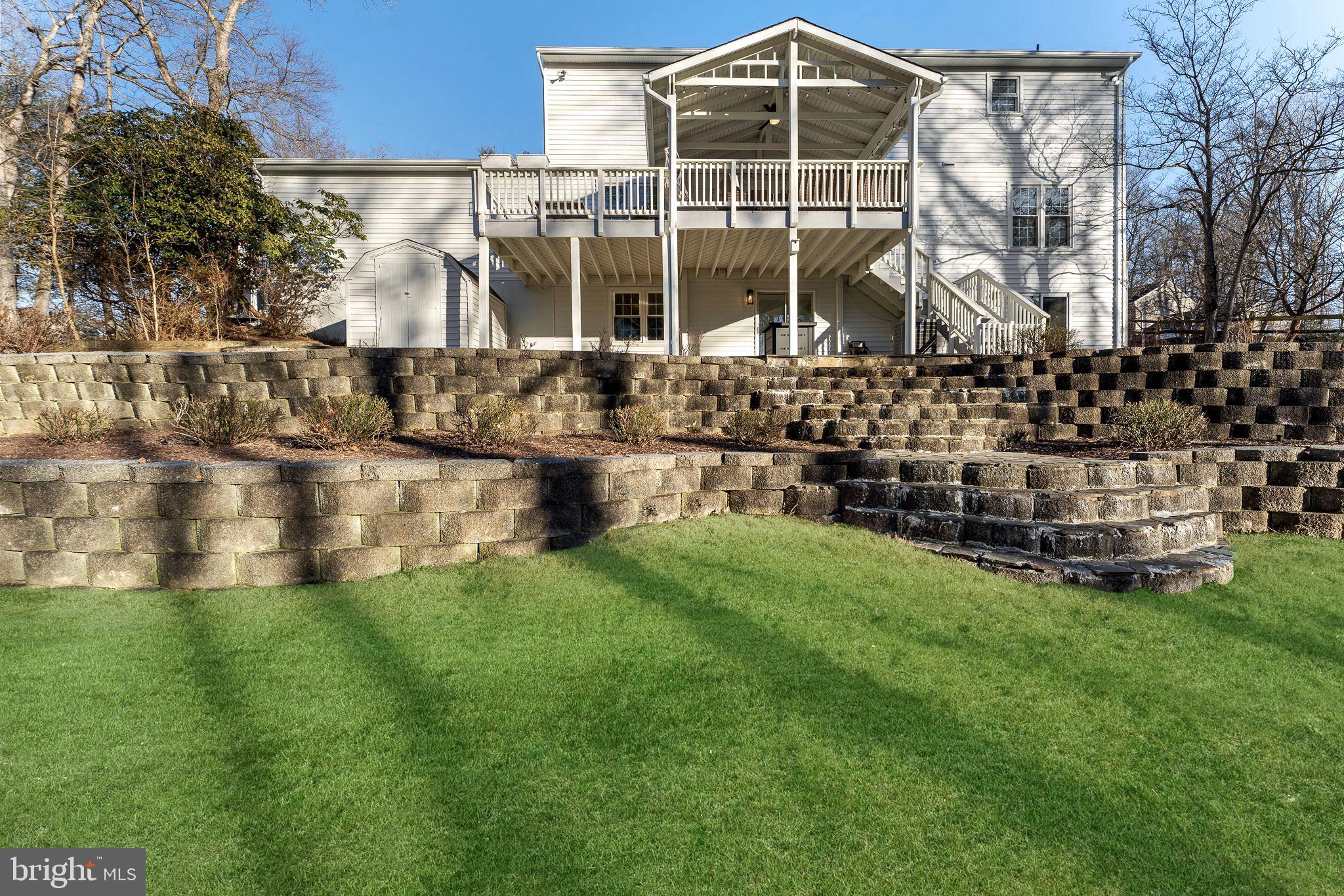 1373 CARPERS FARM WAY