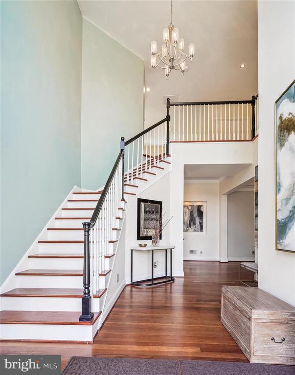1212 SHENANDOAH ROAD