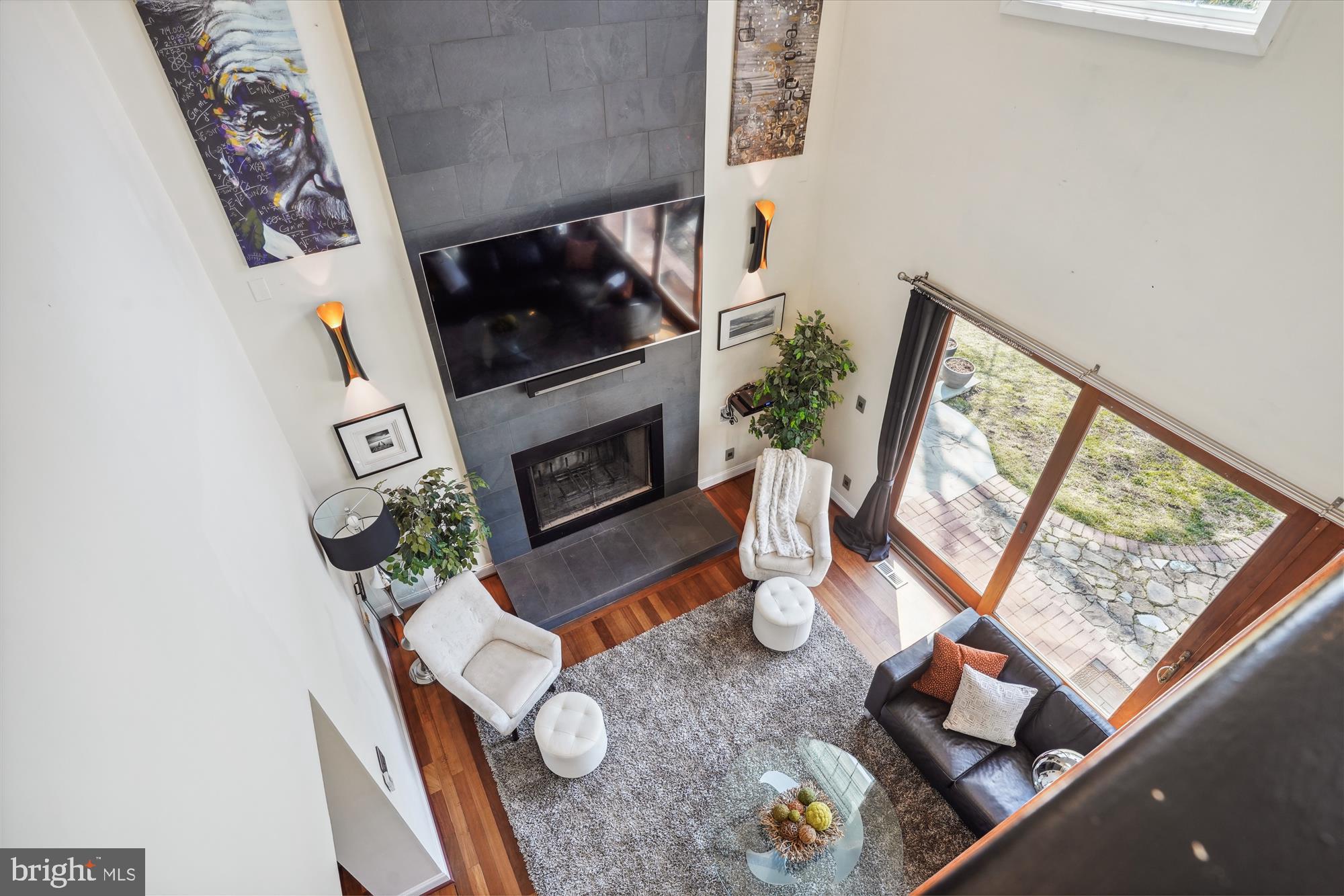 1212 SHENANDOAH ROAD