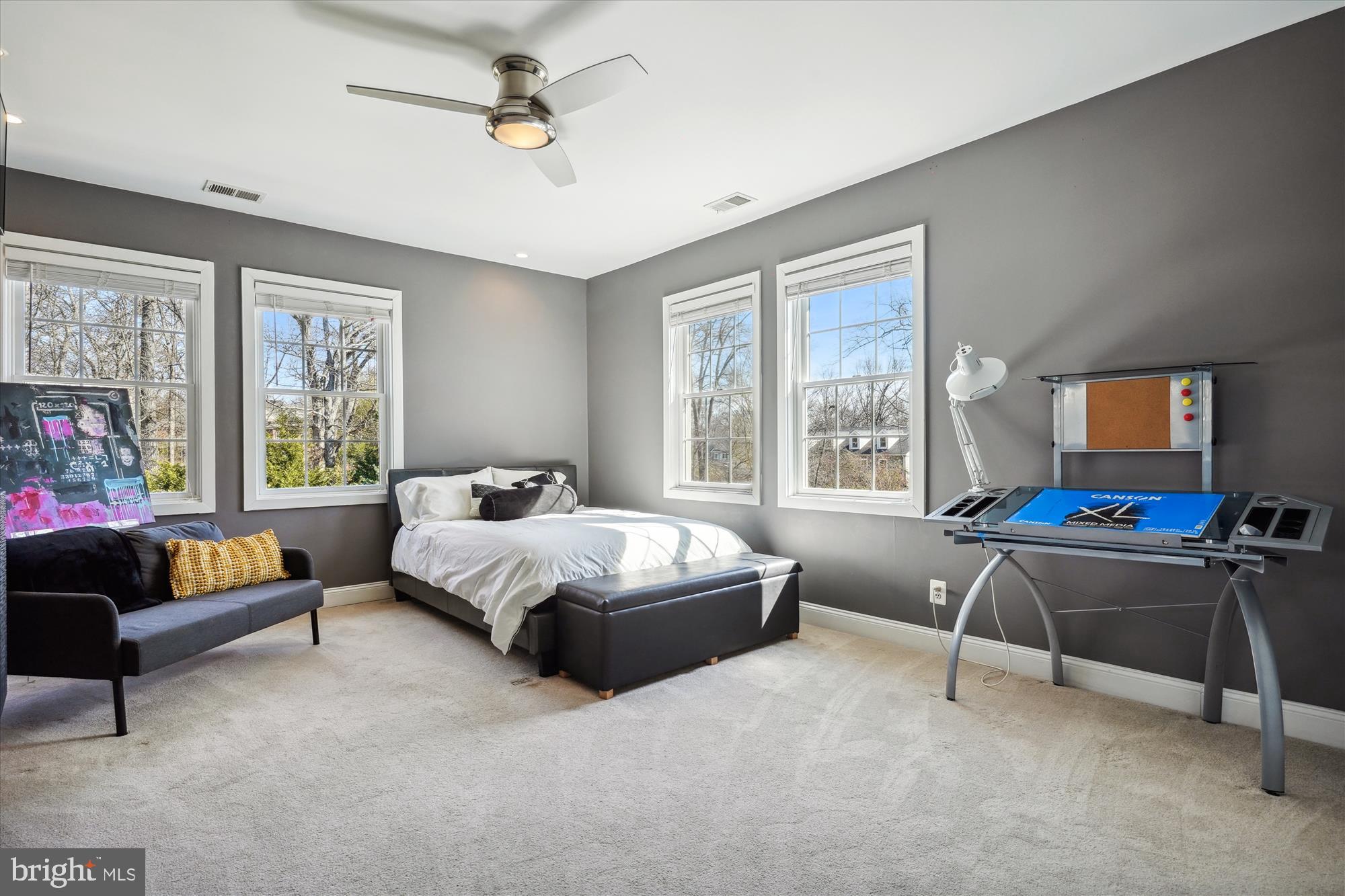 1212 SHENANDOAH ROAD