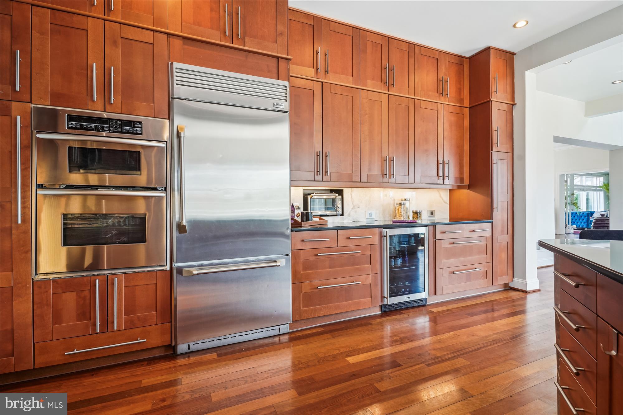 1212 SHENANDOAH ROAD