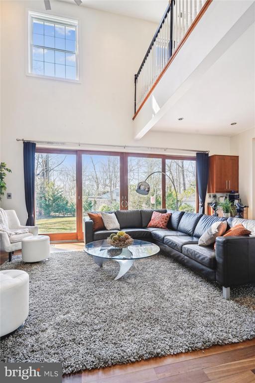 1212 SHENANDOAH ROAD