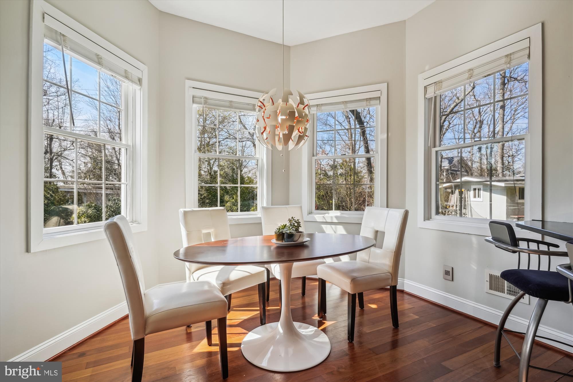 1212 SHENANDOAH ROAD