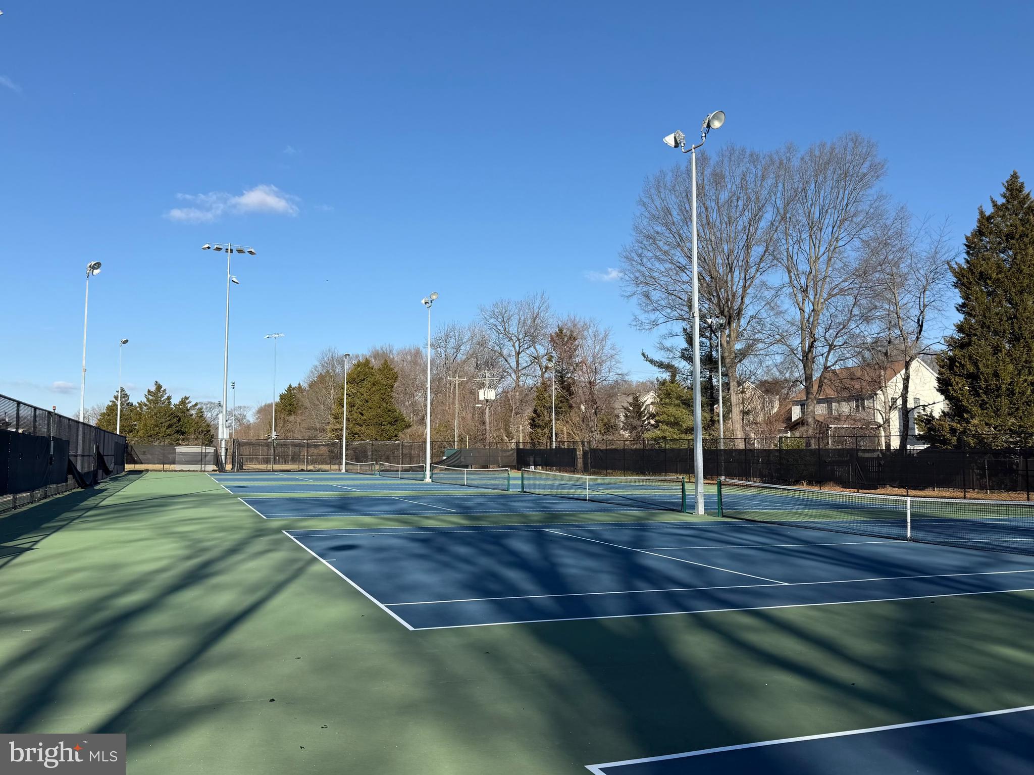 1212 SHENANDOAH ROAD