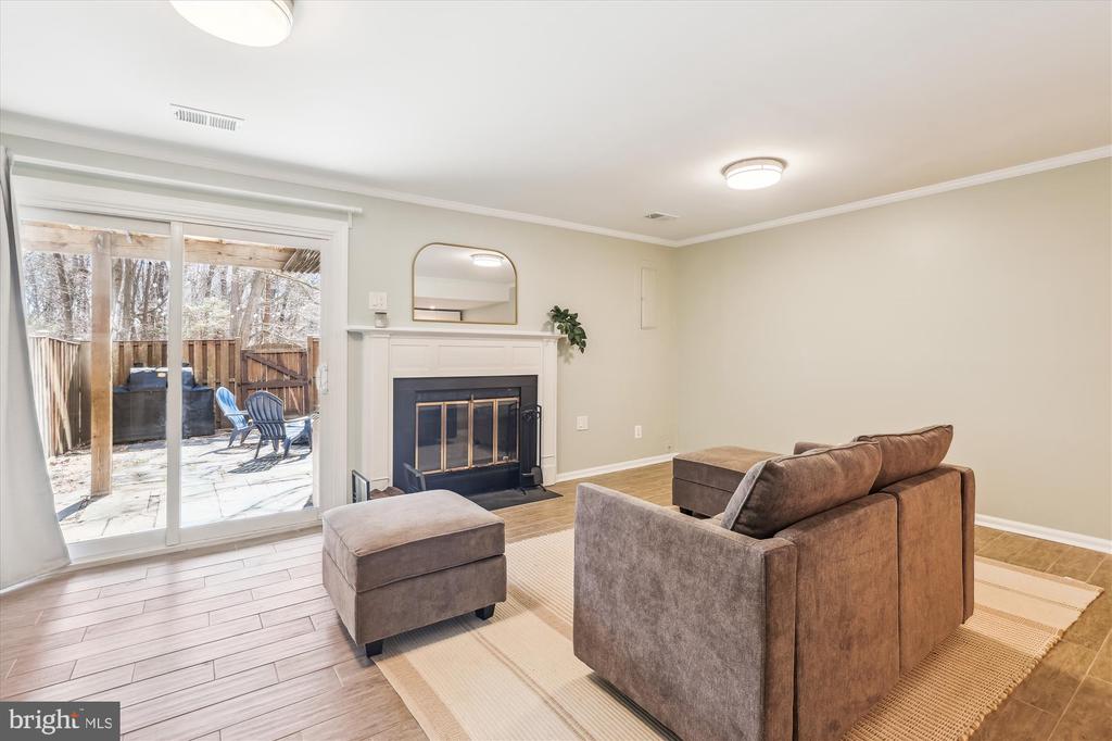 4323 GYPSY COURT