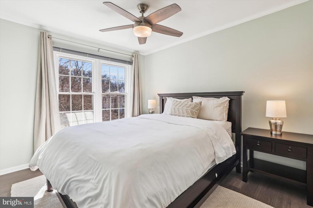 4323 GYPSY COURT