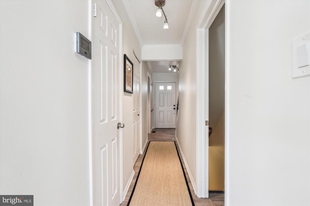 4323 GYPSY COURT