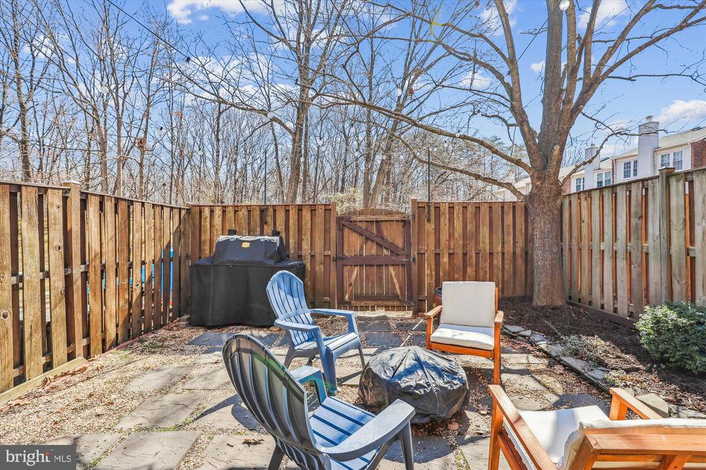 4323 GYPSY COURT