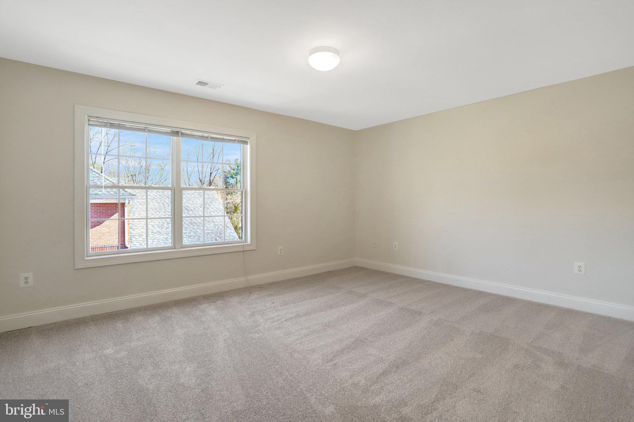 2412 SHERWOOD HALL LANE