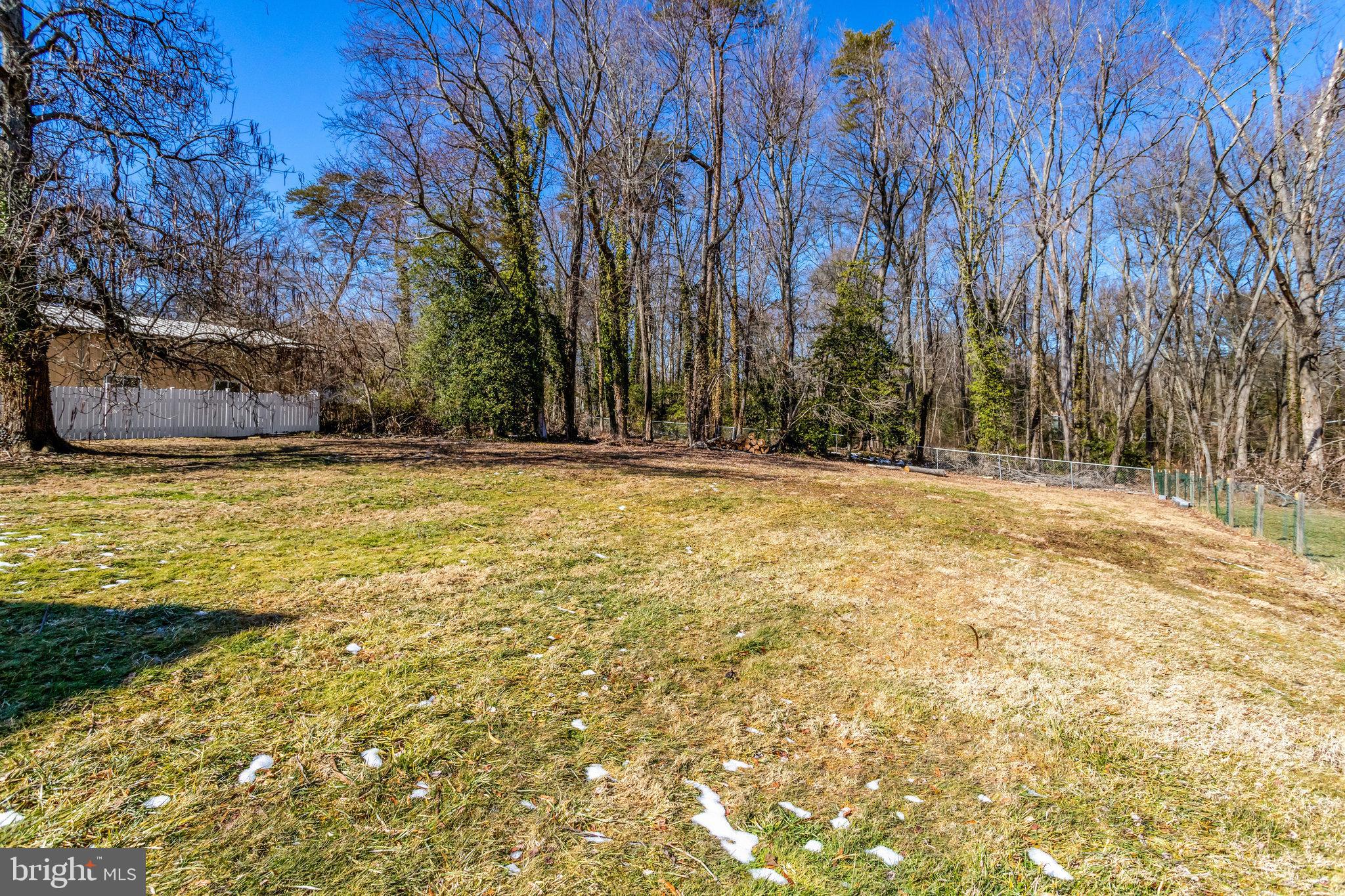 2412 SHERWOOD HALL LANE