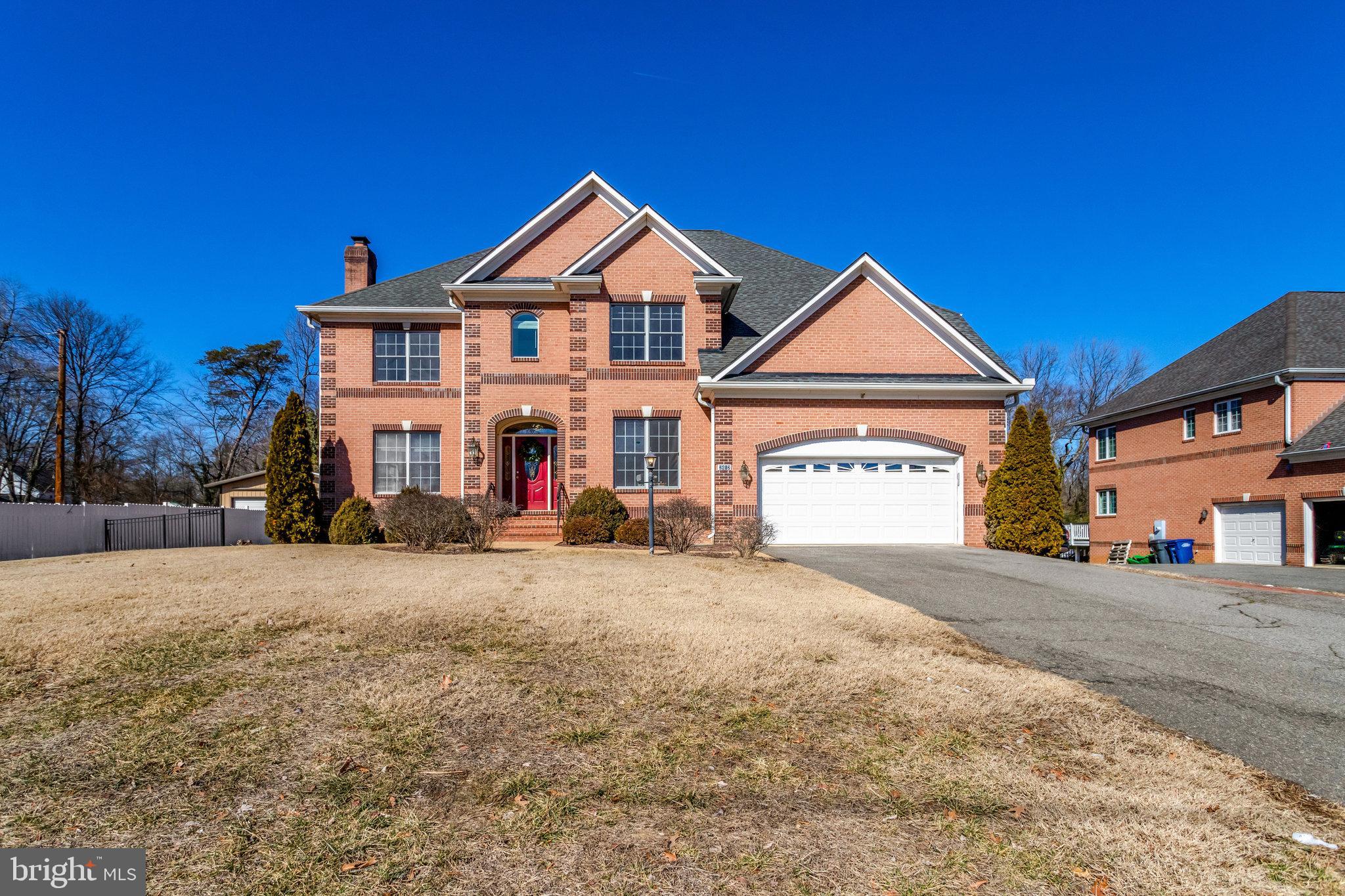 2412 SHERWOOD HALL LANE