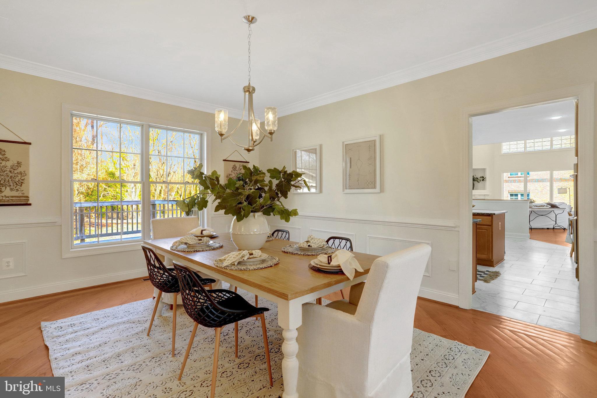 2412 SHERWOOD HALL LANE