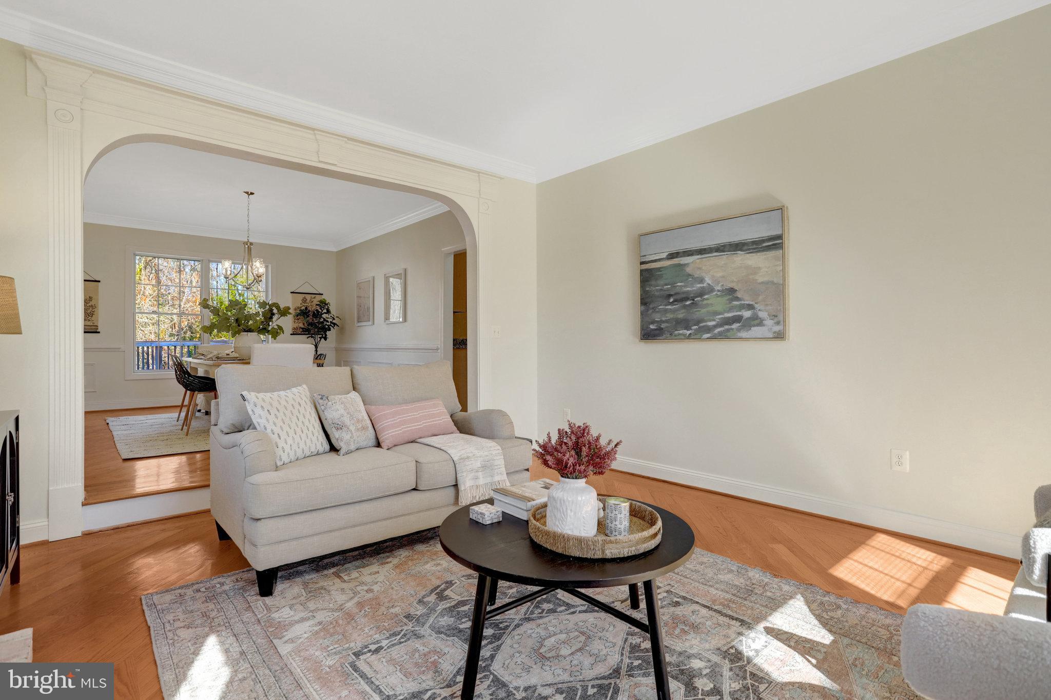 2412 SHERWOOD HALL LANE