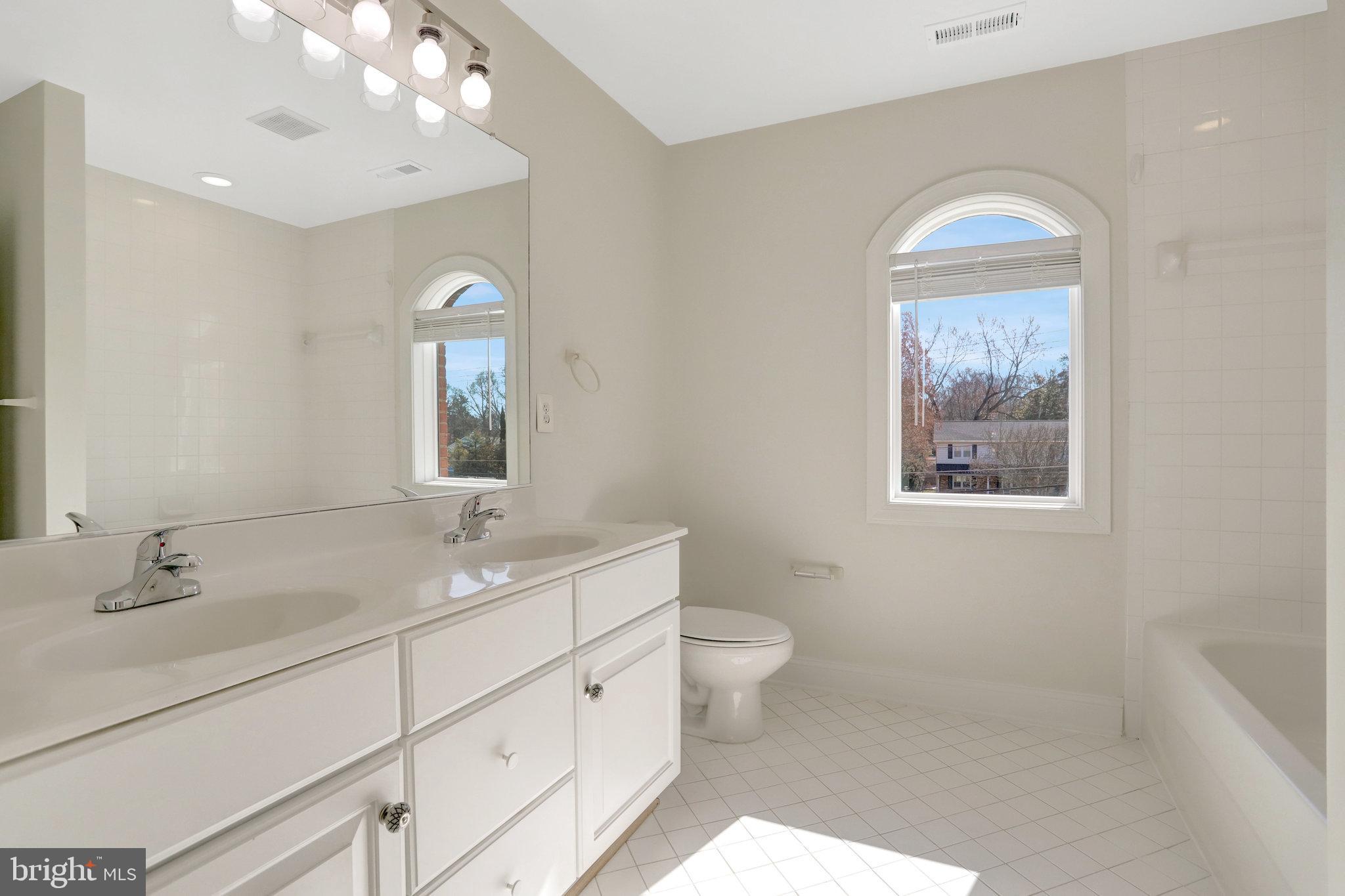2412 SHERWOOD HALL LANE