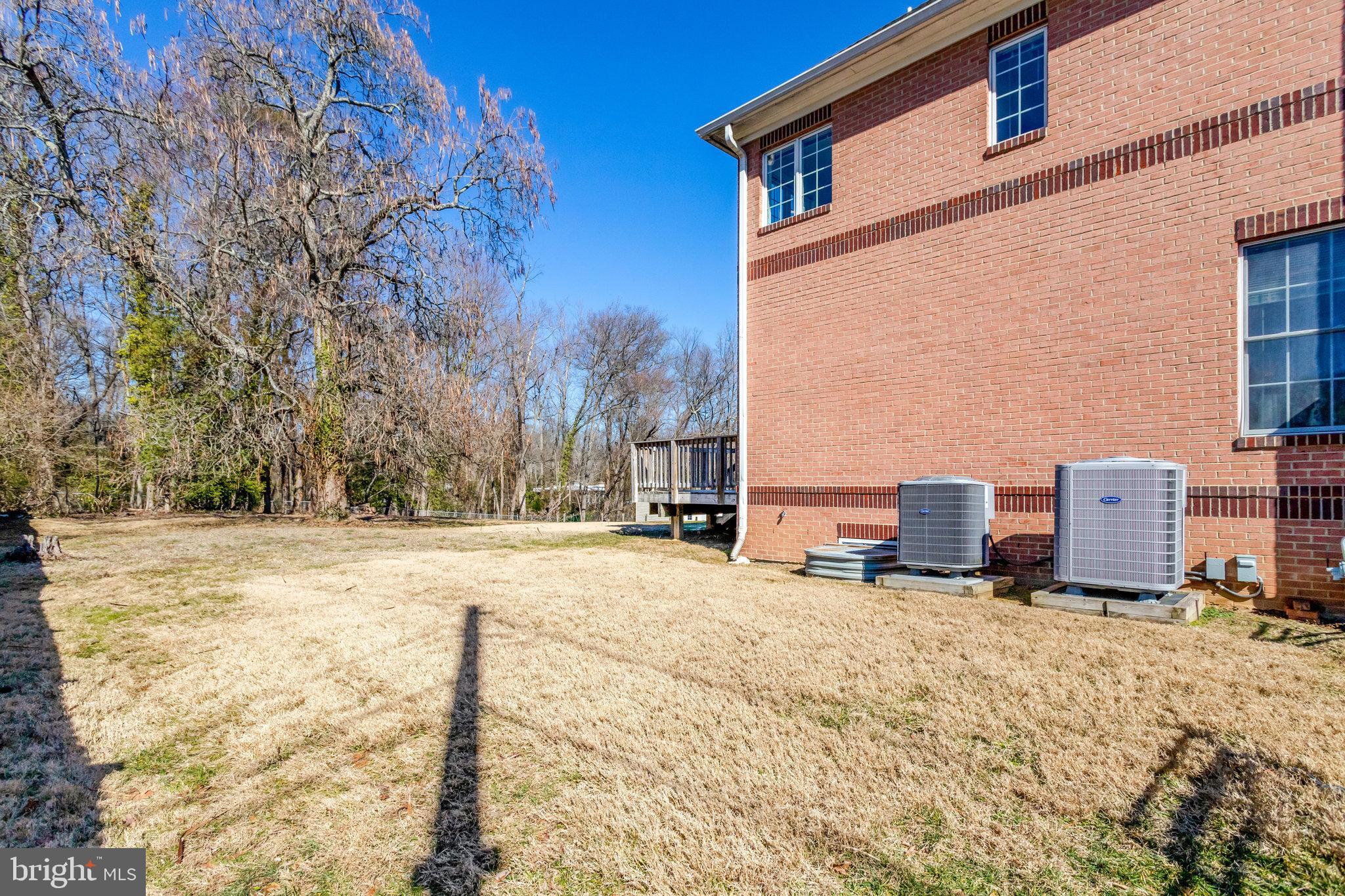 2412 SHERWOOD HALL LANE