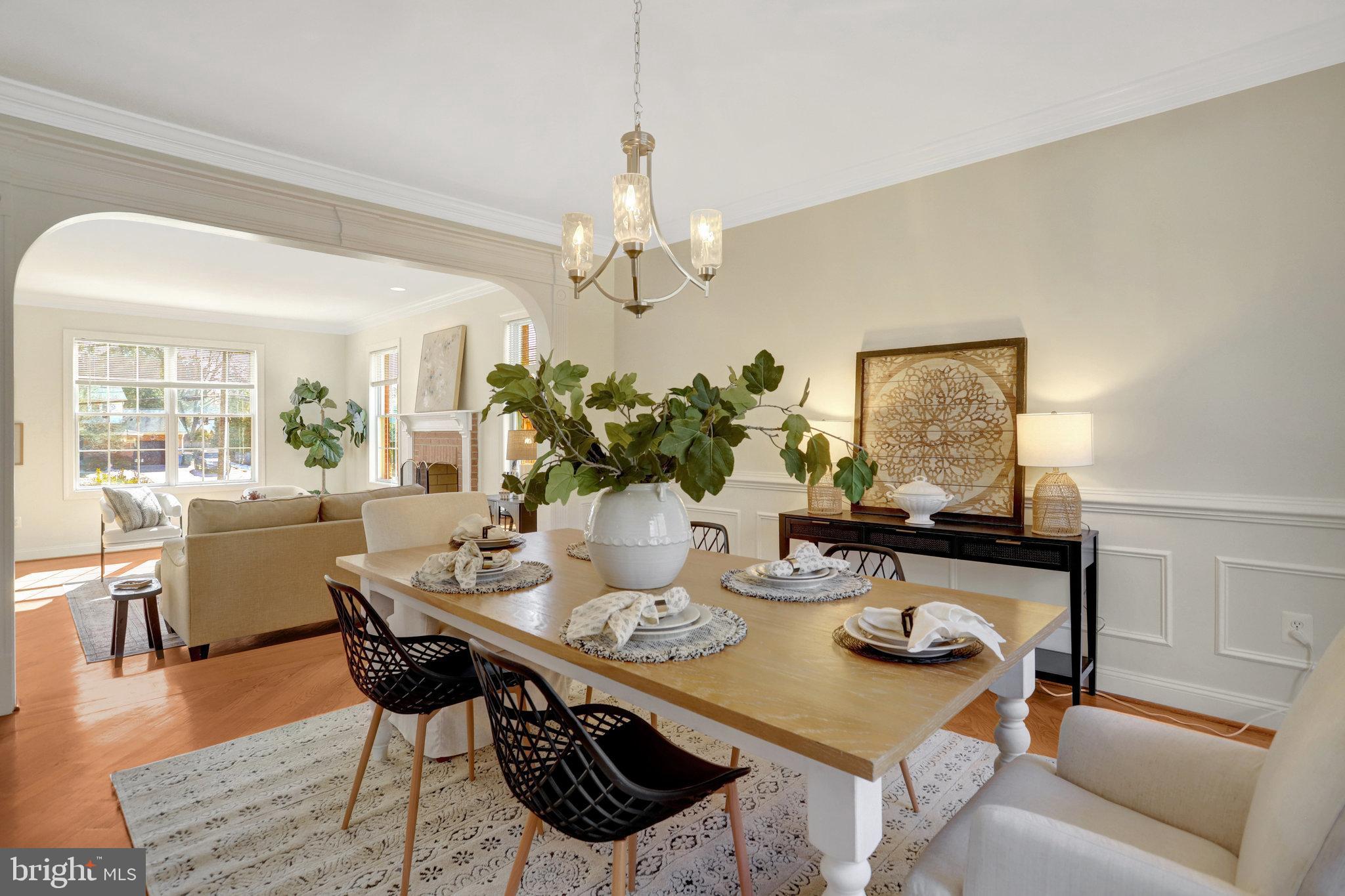 2412 SHERWOOD HALL LANE