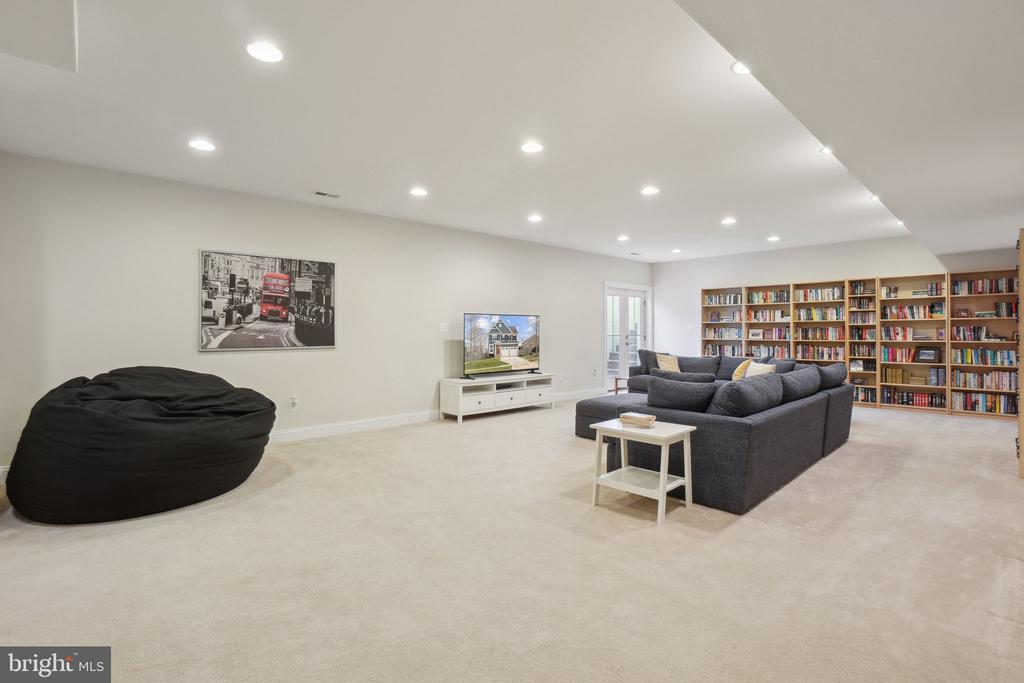 7309 FRIDEN DRIVE