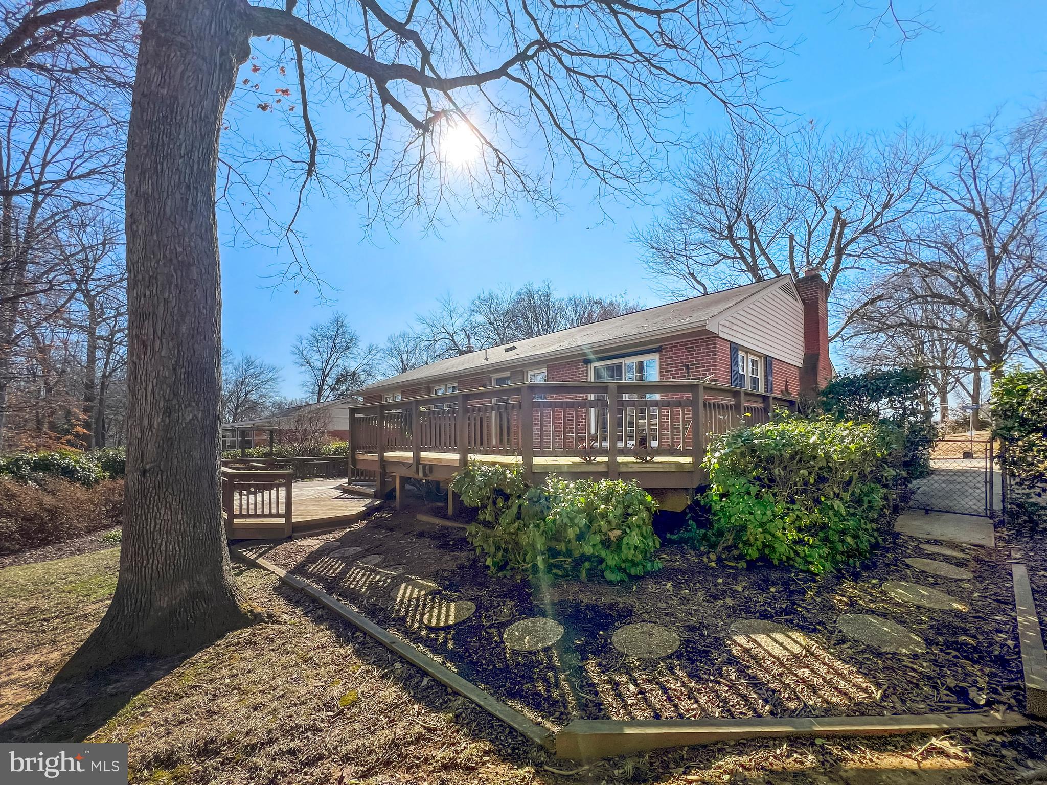5513 SEDGWICK LANE