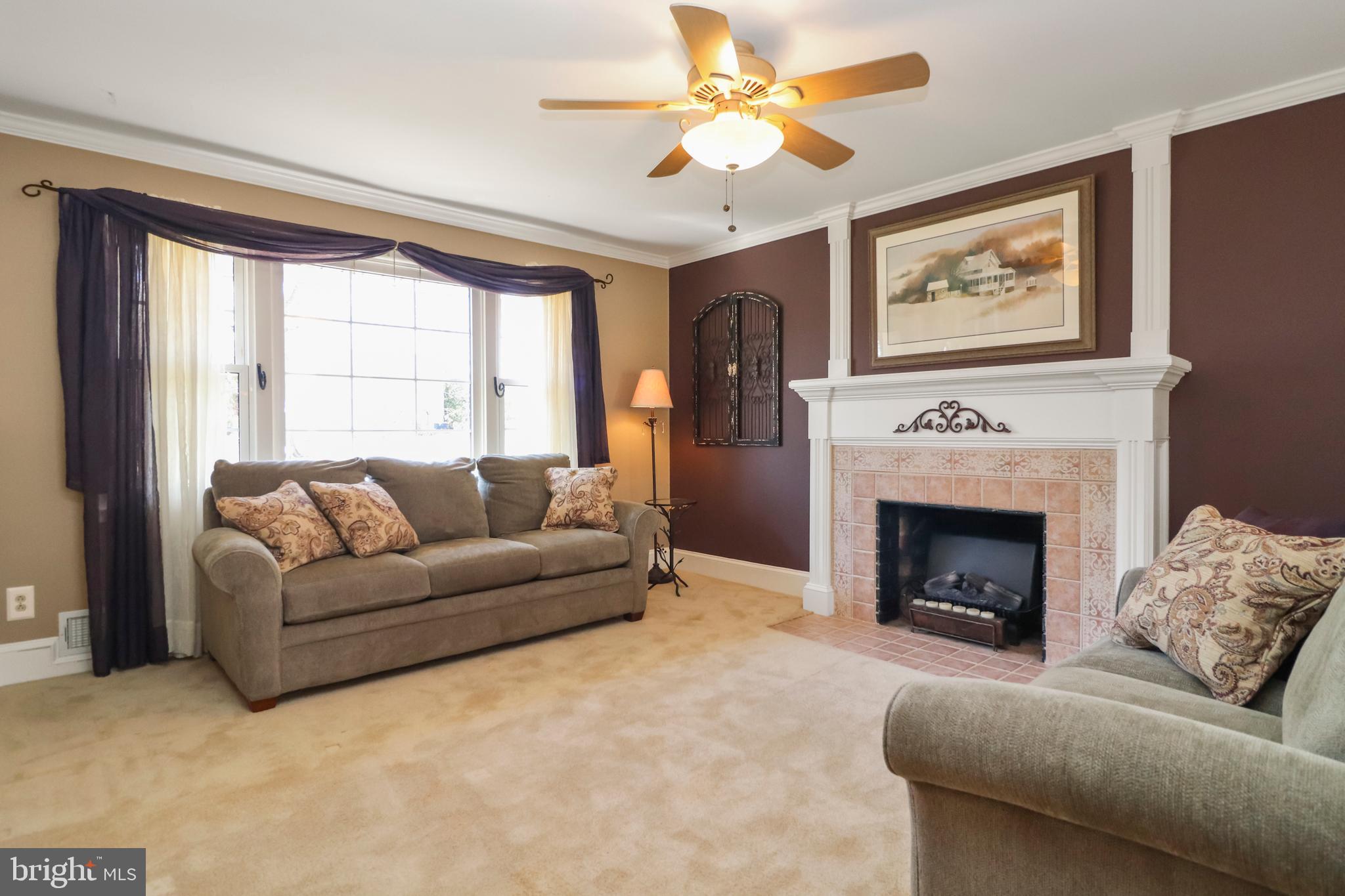 5513 SEDGWICK LANE