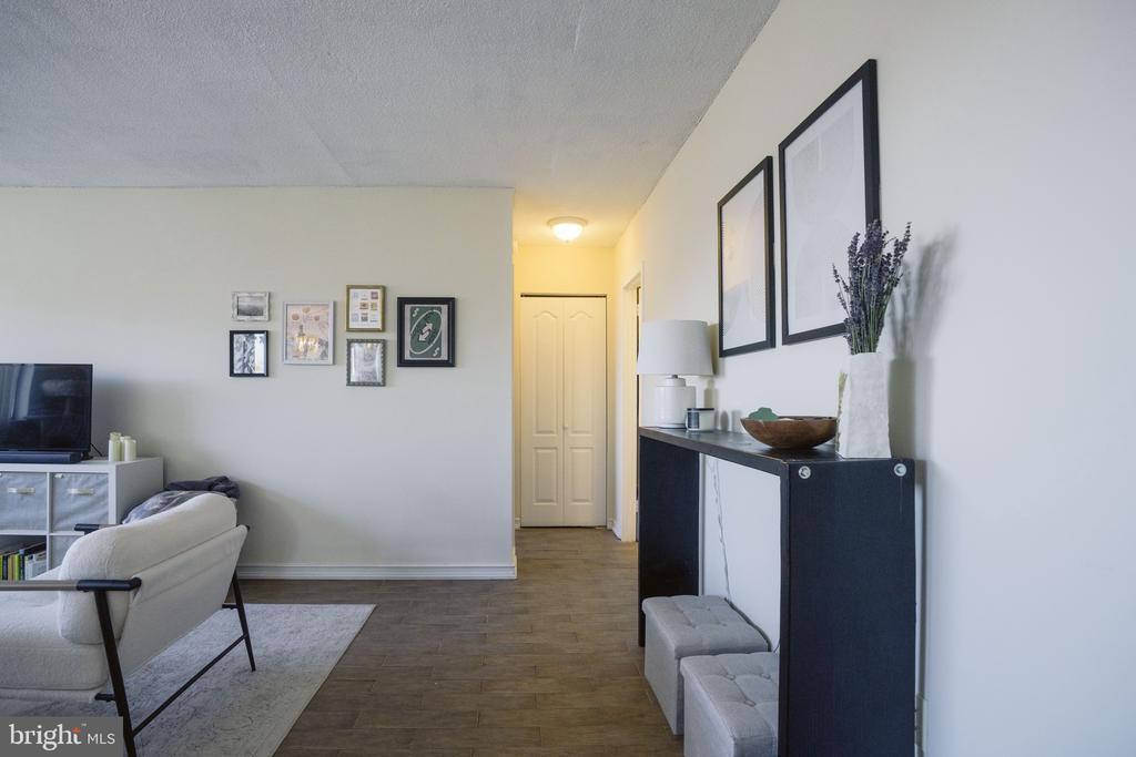 2059 HUNTINGTON AVENUE 1404