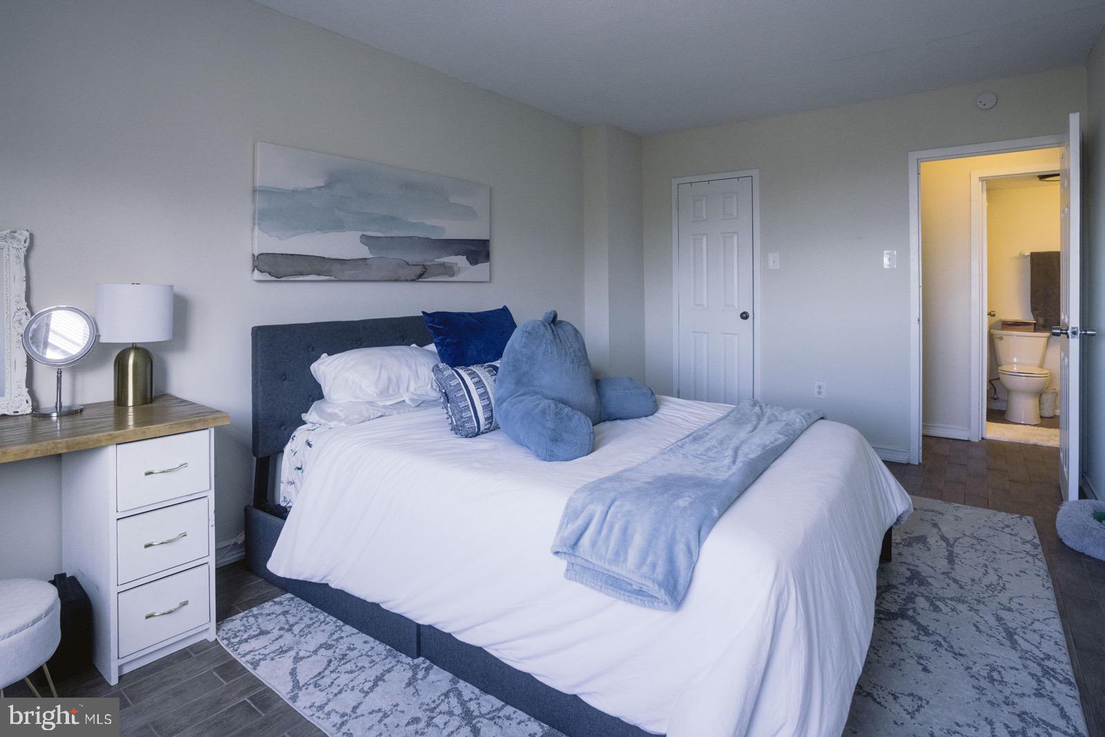 2059 HUNTINGTON AVENUE 1404